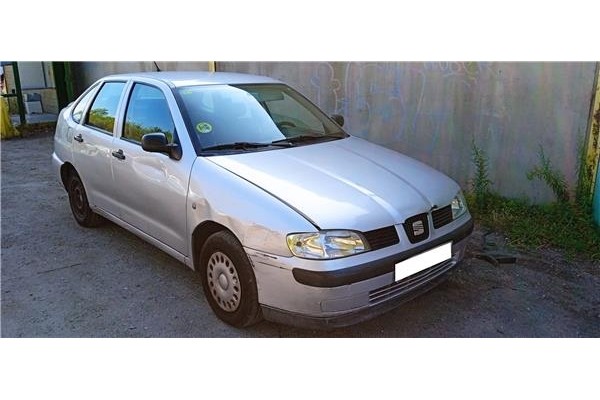 SEAT CORDOBA BERLINA (6K2)