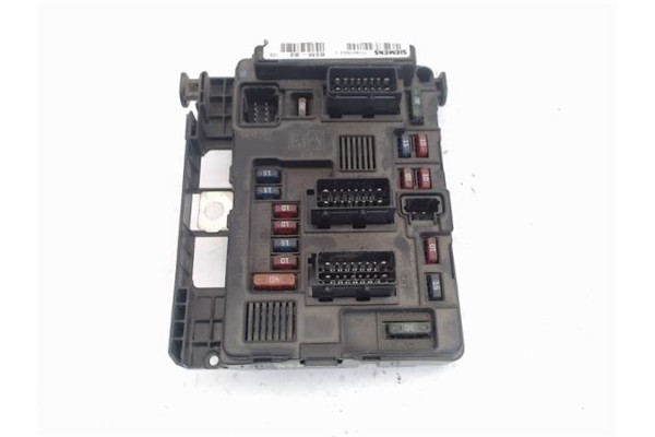 Recambio de caja fusibles/rele para citroen c3 1.4 hdi referencia OEM IAM 9643498880  