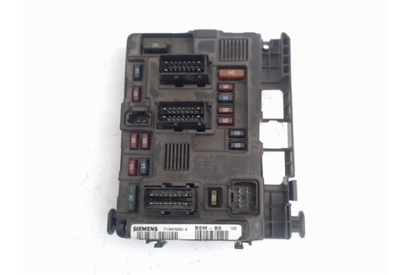 Recambio de caja fusibles/rele para citroen c3 1.4 hdi referencia OEM IAM 9643498880  