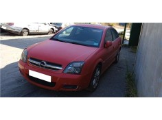 opel vectra c berlina del año 2004