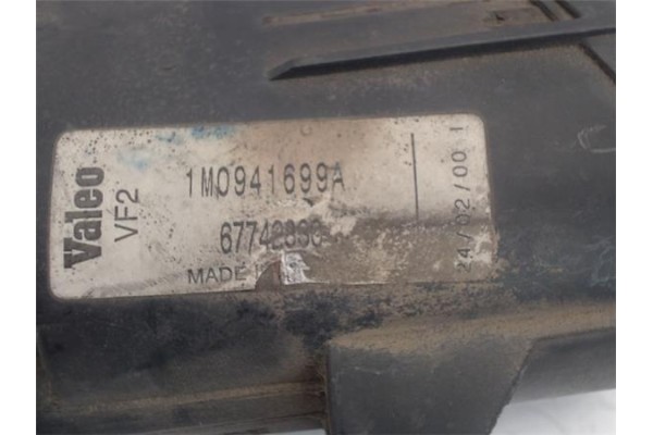 Recambio de faro antiniebla izquierdo para seat leon (1m1) referencia OEM IAM 1M0841699A 67742830 