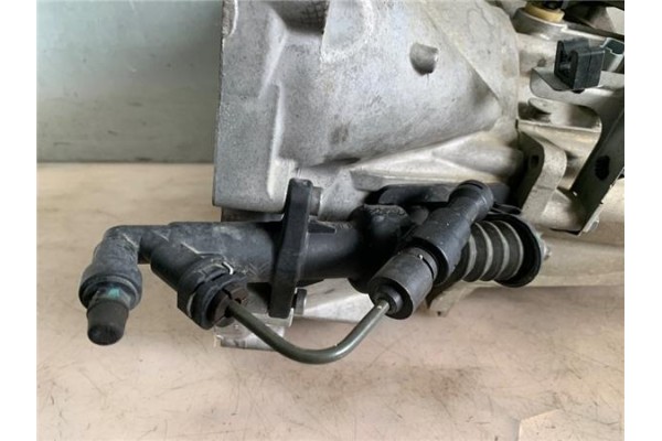 Recambio de caja cambios manual para citroen c5 berlina 2.0 audace referencia OEM IAM 20MB25  
