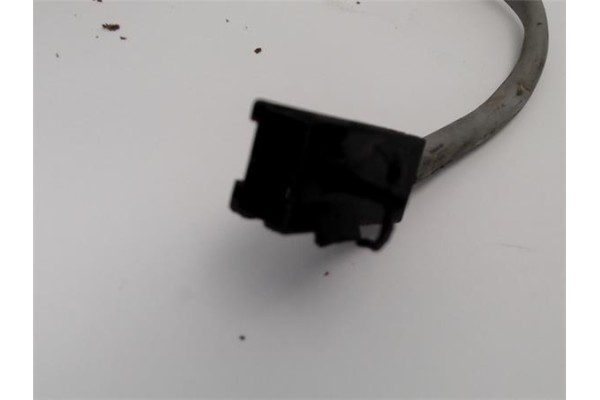 Recambio de tapa exterior combustible para opel astra h gtc 1.7 cdti referencia OEM IAM 93183914  