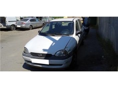 opel corsa b del año 2000