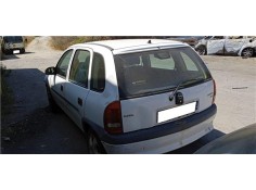 opel corsa b del año 2000