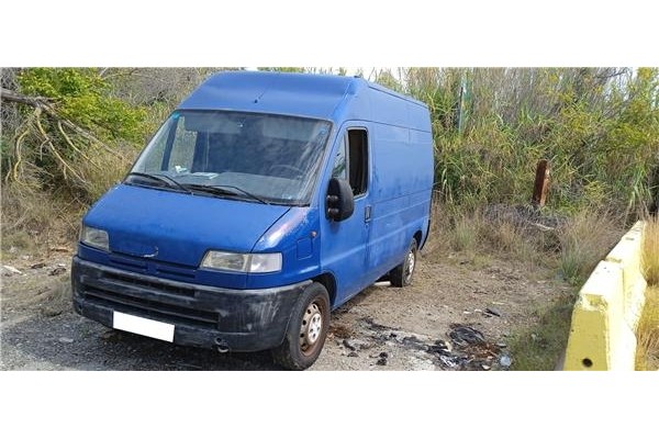 peugeot boxer furgón (230l) del año 2000