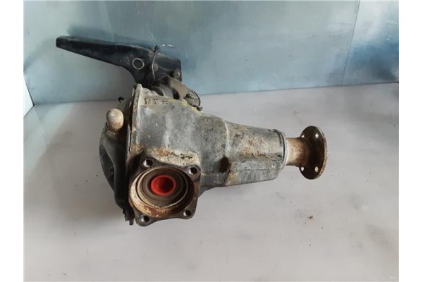 Recambio de grupo diferencial delantero para mitsubishi l 200 (ka0/kb0) 2.5 di-d (kb4t) referencia OEM IAM MB393001  