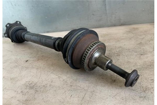 Recambio de palier delantero derecho para audi a6 berlina (4b2) 2.5 tdi referencia OEM IAM 4B0407452AX  