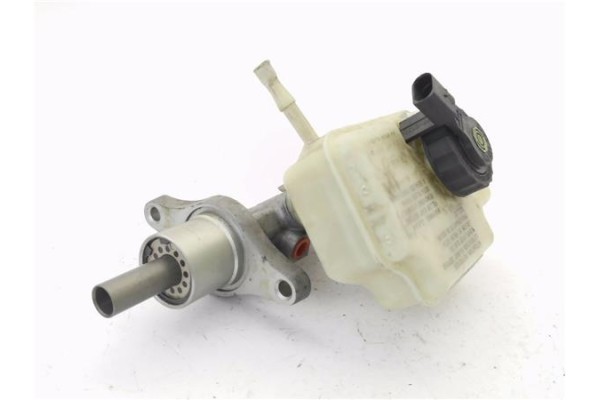 Recambio de bomba freno para volkswagen golf v (1k1) 2.0 fsi referencia OEM IAM 1K1611801C  