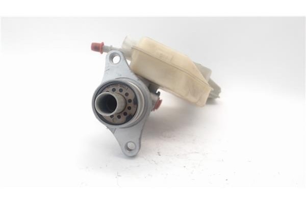 Recambio de bomba freno para mazda 3 sedán (bk) 1.6 di turbo referencia OEM IAM 3350886441  