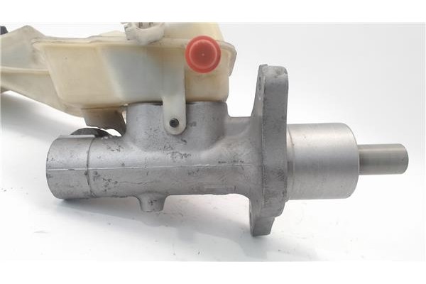 Recambio de bomba freno para mazda 3 sedán (bk) 1.6 di turbo referencia OEM IAM 3350886441  