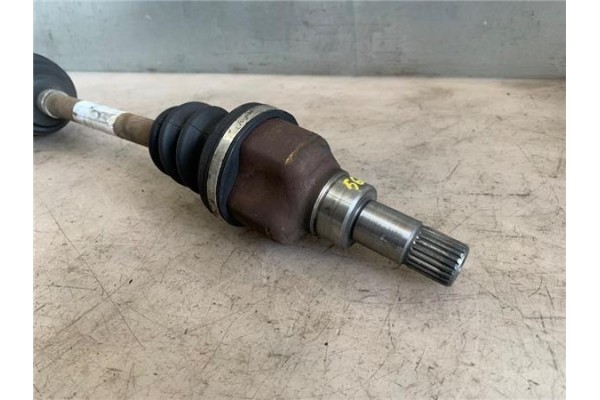 Recambio de palier delantero derecho para peugeot 206 + 1.4 básico referencia OEM IAM 3273 YC 6807 3272XJ , PEUGEOT | 3273YE , P