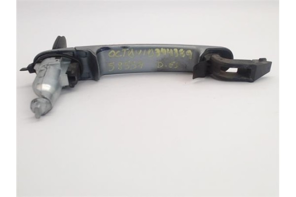 Recambio de maneta exterior delantero izquierda para skoda octavia berlina (1u2) 1.9 tdi glx referencia OEM IAM 3B0837207  