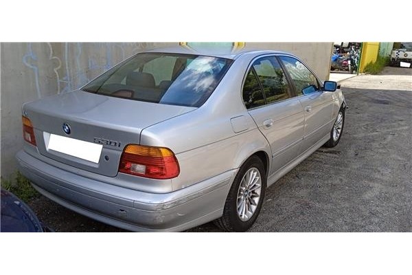bmw serie 5 berlina (e39) del año 2002