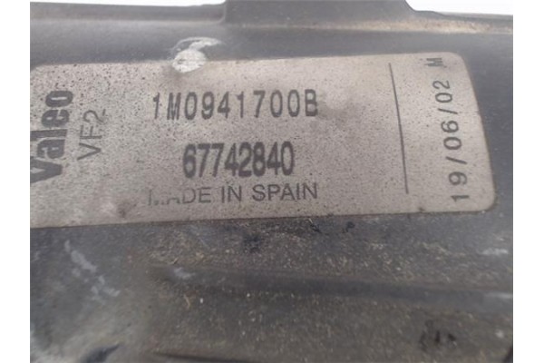 Recambio de faro antiniebla derecho para seat leon (1m1) referencia OEM IAM 1M0941700B 07742840 
