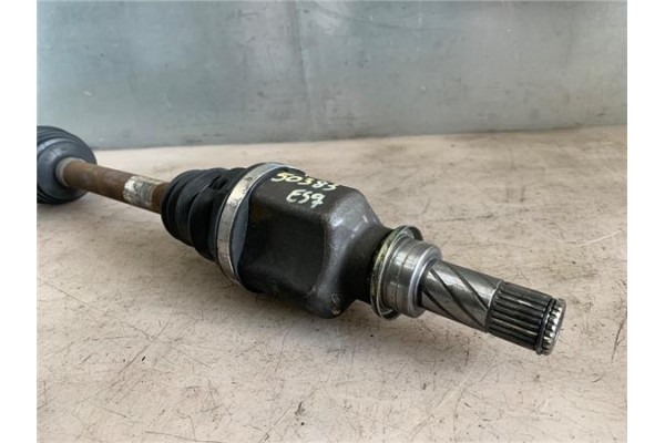 Recambio de palier delantero izquierdo para renault clio iii 1.5 dci (br17, cr17) referencia OEM IAM 8200499585  