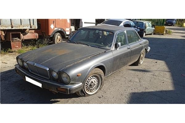jaguar xj serie ii del año 1986