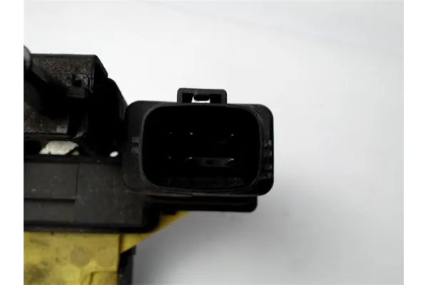 Recambio de cierre electromagnetico trasero derecho para volvo s60 berlina 2.4 referencia OEM IAM 30699756  
