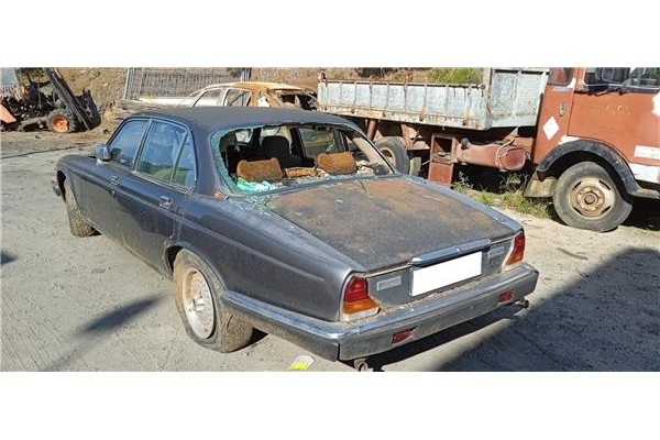 jaguar xj serie ii del año 1986
