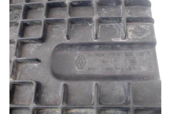 Recambio de carcasa filtro aire para renault twingo i (c06) 1.2 (c066/67/68) referencia OEM IAM 7700856965  