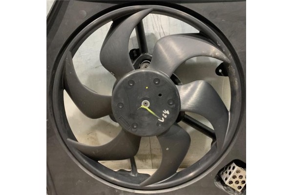 Recambio de electroventilador para renault twingo ii 1.2 16v (c06c, c06d, c06k) referencia OEM IAM   