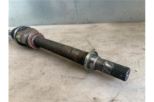 Recambio de palier delantero derecho para renault clio iii 1.5 dci (br17, cr17) referencia OEM IAM 8200499586  