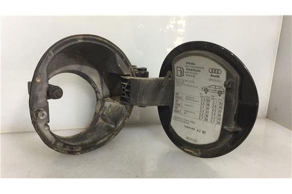 Recambio de tapa exterior combustible para audi a3 (8p1) 2.0 tdi 16v referencia OEM IAM 8P0809999B  