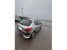 peugeot 206 del año 2000