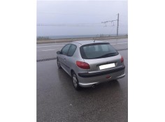 peugeot 206 del año 2000