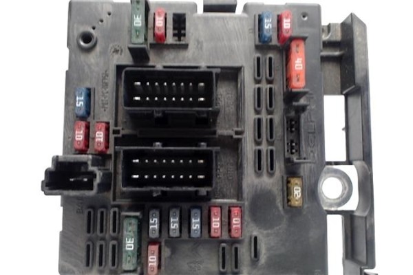 Recambio de caja fusibles/rele para peugeot 406 berlina (s1/s2) 2.0 hdi 110 referencia OEM IAM 9646405280  