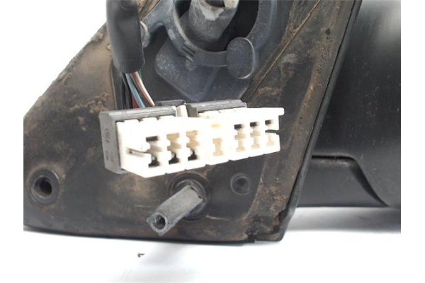 Recambio de retrovisor electrico derecho para peugeot 406 berlina (s1/s2) 2.0 hdi 110 referencia OEM IAM 96413209  