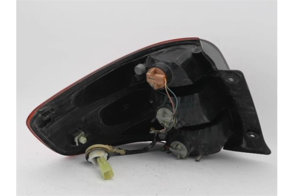 Recambio de piloto trasero derecho para suzuki sx4 (gy) 1.9 ddis referencia OEM IAM 3565079J00  