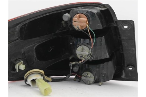 Recambio de piloto trasero derecho para suzuki sx4 (gy) 1.9 ddis referencia OEM IAM 3565079J00  
