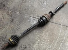 Recambio de palier delantero derecho para opel vectra b berlina 2.5 i v6 referencia OEM IAM   