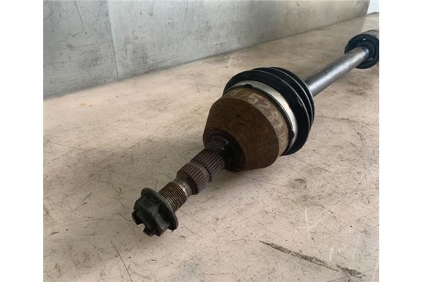 Recambio de palier delantero derecho para opel astra h berlina 1.8 referencia OEM IAM 50506024  