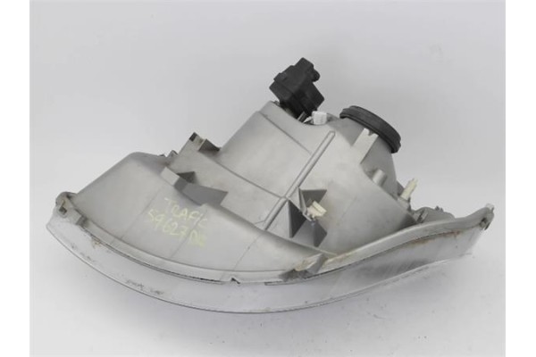 Recambio de faro delantero dcho para renault trafic ii furgón (fl) 2.5 dti referencia OEM IAM 7700311372  