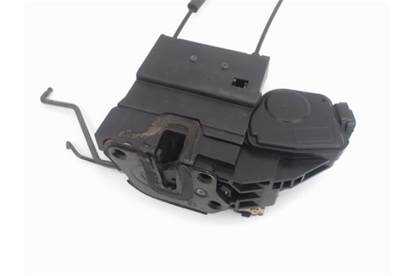 Recambio de cierre electromagnetico delantero izquierdo para hyundai coupe (rd) 1.6 fx referencia OEM IAM 813152C000  