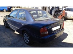 mazda 323 f/s berlina (bj) del año 2000