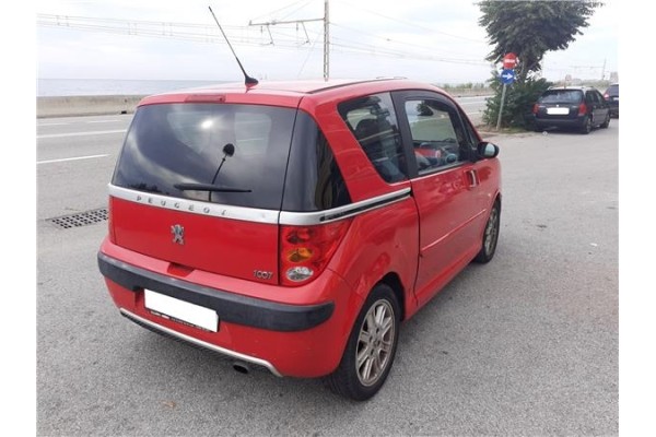 peugeot 1007 del año 2006