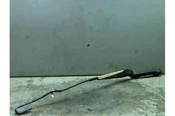 Recambio de brazo limpiaparabrisas delantero para volkswagen golf iii berlina (1h1)(1991) 2.0 referencia OEM IAM   