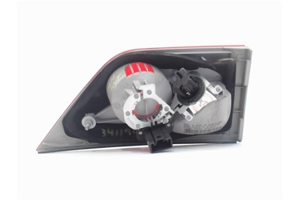 Recambio de piloto porton trasero derecho para bmw serie x3 (e83) 2.5i referencia OEM IAM 63213414014  
