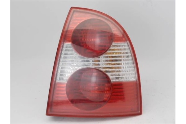 Recambio de piloto trasero derecho para volkswagen passat berlina (3b3) 1.6 referencia OEM IAM 3B5945096AE  