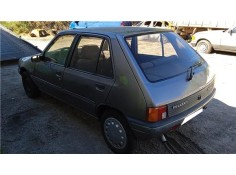 peugeot 205 berlina del año 1988