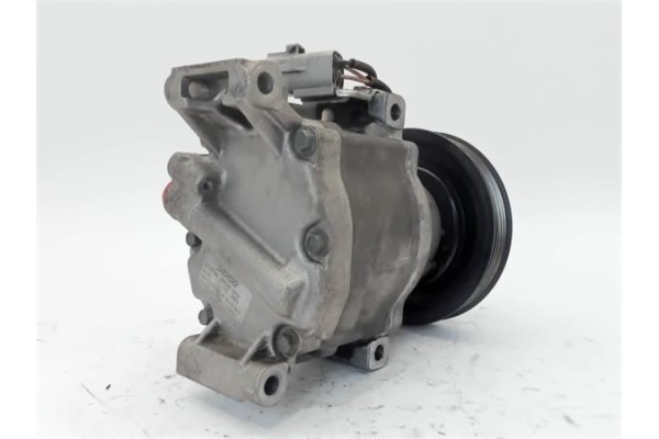 Recambio de compresor aire acond. para toyota yaris (ksp9/scp9/nlp9) 1.4 d-4d referencia OEM IAM   