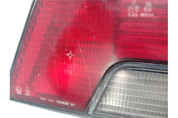 Recambio de piloto trasero derecho para peugeot 405 berlina referencia OEM IAM 635192 6751226 