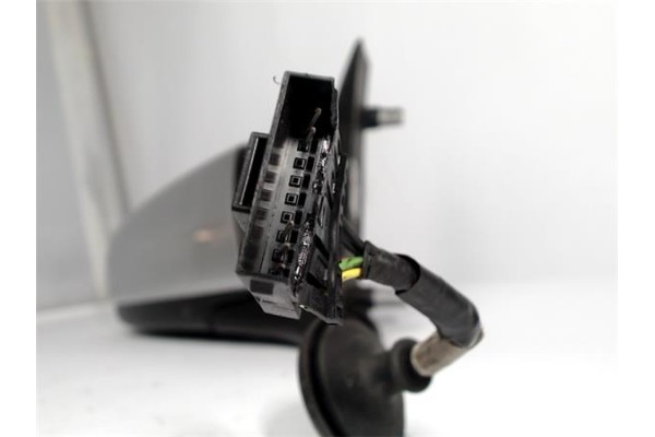Recambio de retrovisor electrico derecho para opel zafira 1.6 referencia OEM IAM 13252958 471532 