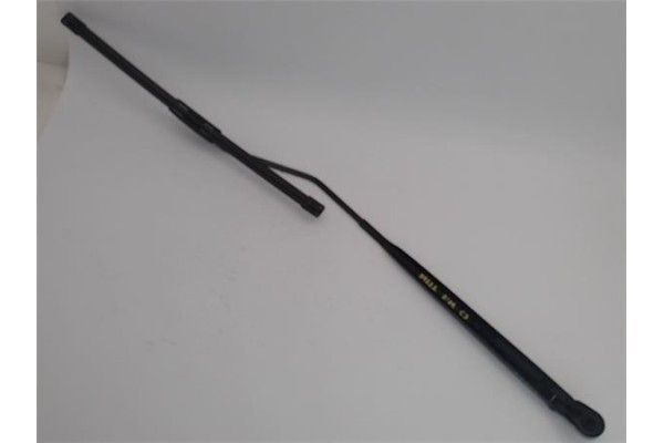 Recambio de brazo limpiaparabrisas delantero derecho para citroen c3 1.4 hdi referencia OEM IAM 6429V0  