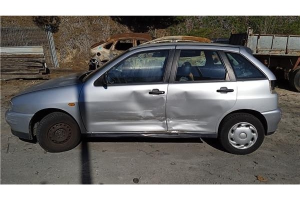 seat ibiza (6k1) del año 1998