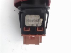 Recambio de interruptor luces emergencia para citroen c3 1.4 hdi referencia OEM IAM 96405776  