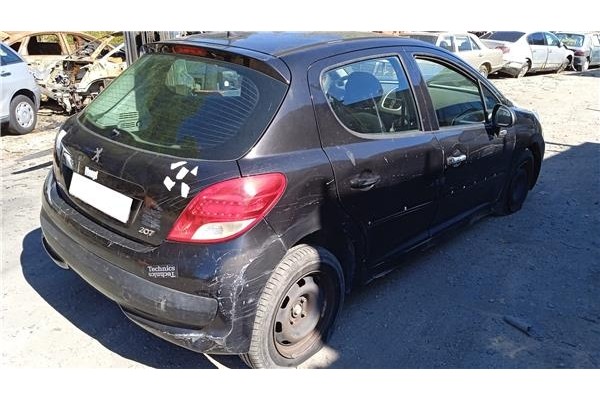 peugeot 207 del año 2009